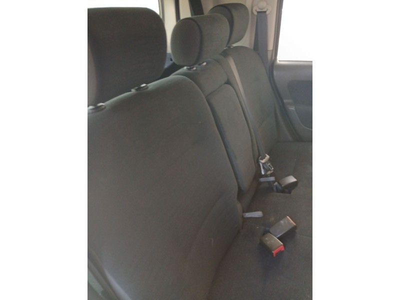 Recambio de asientos traseros para nissan cube (z12) 1.6 16v referencia OEM IAM   