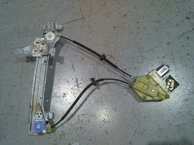 Recambio de elevalunas trasero derecho para renault megane iii berlina 5 p dynamique referencia OEM IAM 827200003 ELECTRICO 9693