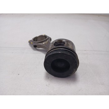 Recambio de piston para opel mokka excellence referencia OEM IAM 0687776302  