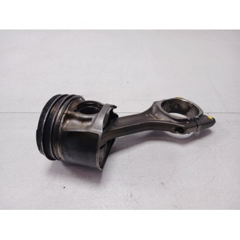 Recambio de piston para opel mokka excellence referencia OEM IAM 0687776302  
