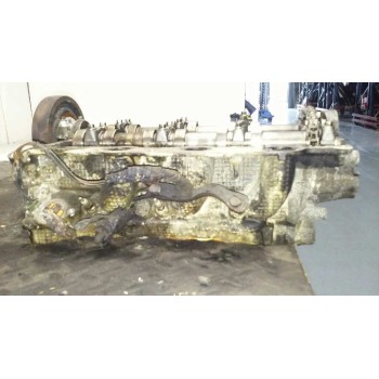 Recambio de culata para land rover discovery 4 3.0 td v6 cat referencia OEM IAM  DER 