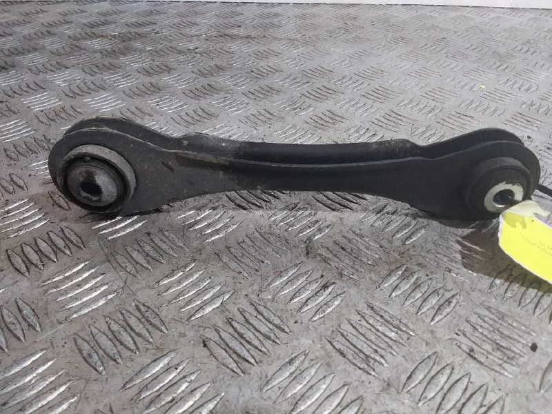 Recambio de brazo suspension superior trasero izquierdo para bmw serie 1 lim. (f20) 116d referencia OEM IAM   