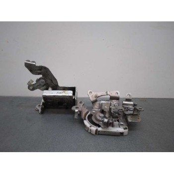 CERRADURA PUERTA LATERAL DERECHA 