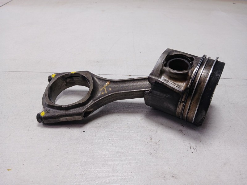 Recambio de piston para opel mokka excellence referencia OEM IAM 0687776302  