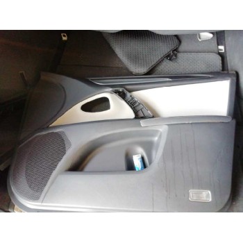 GUARNECIDO PUERTA DELANTERA DERECHA 