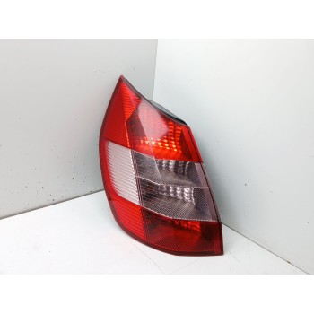 PILOTO TRASERO IZQUIERDO 8200127704 