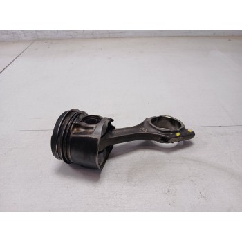 Recambio de piston para opel mokka excellence referencia OEM IAM 0687776302  