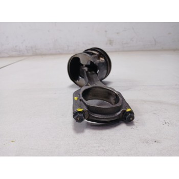 Recambio de piston para opel mokka excellence referencia OEM IAM 0687776302  