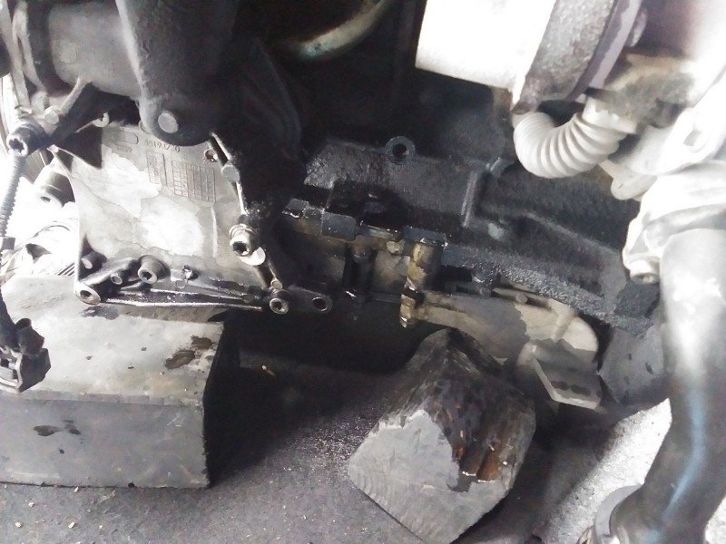 Recambio de carter para fiat fiorino básico familiar referencia OEM IAM   