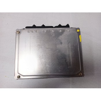 Recambio de centralita motor uce para volkswagen passat b5 (3b2) 1.8 referencia OEM IAM 8d0907558s 0261204956 