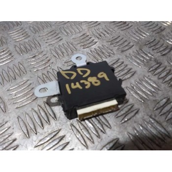 Recambio de modulo electronico para lexus is 300h referencia OEM IAM 8943053040  