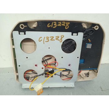 Recambio de sistema audio / radio cd para ssangyong rodius xdi referencia OEM IAM  PANTALLA TECHO 