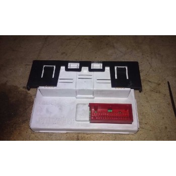 Recambio de display para renault megane ii berlina 5p 1.6 16v referencia OEM IAM 8200107839  