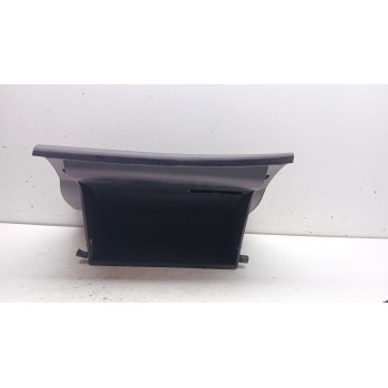 Recambio de guantera para ssangyong korando limited 4x2 referencia OEM IAM 7771A34000LBA  