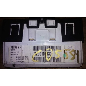 Recambio de display para renault megane ii berlina 5p 1.6 16v referencia OEM IAM 8200107839  