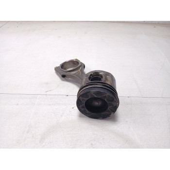 Recambio de piston para opel mokka excellence referencia OEM IAM 0687776302  
