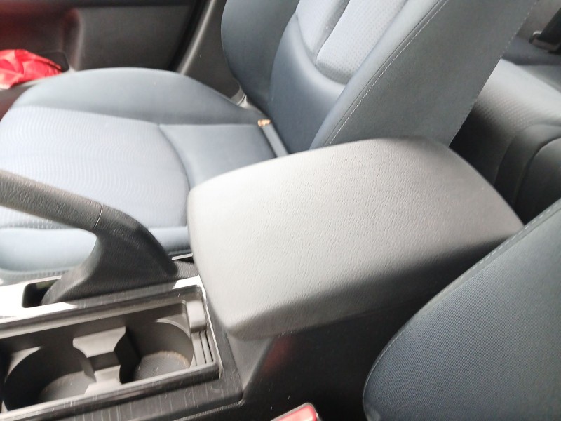 Recambio de apoyabrazos central para mazda 6 sedán (gh) 2.2 mzr-cd (gh10) referencia OEM IAM   