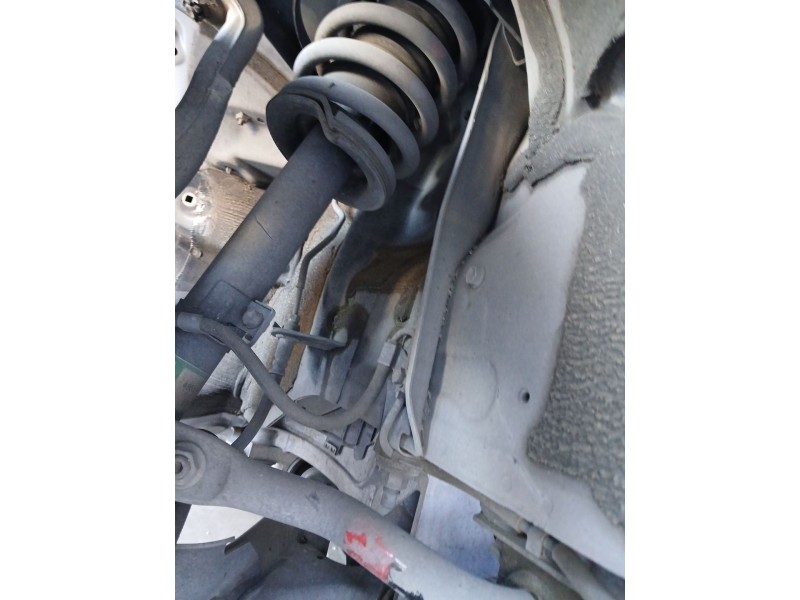 Recambio de amortiguador delantero derecho para lexus is iii (_e3_) 300h (ave30_) referencia OEM IAM 4851053320  