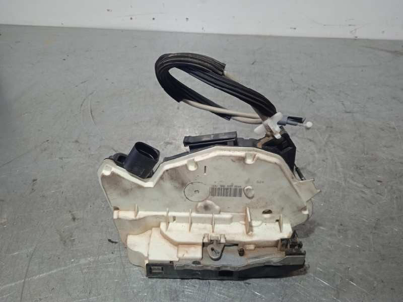 Recambio de cerradura puerta delantera derecha para seat ibiza sc (6j1) 1.4 16v referencia OEM IAM 5N1837016A 3P 