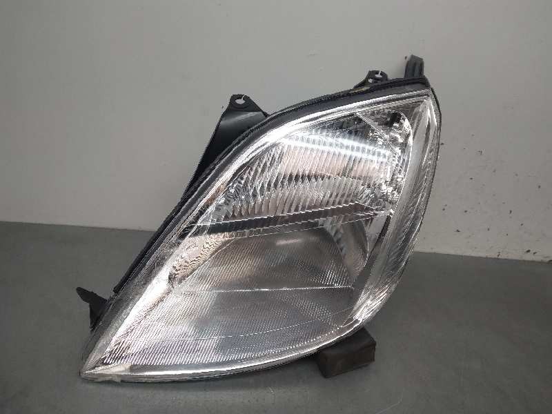 Recambio de faro izquierdo para ford fiesta (cbk) referencia OEM IAM 1320349 NUEVO 02-05
