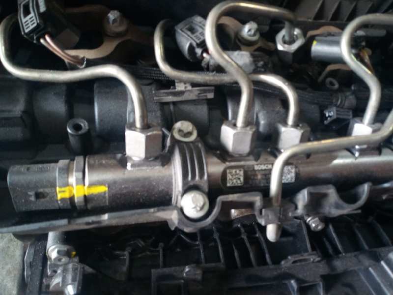 Recambio de rampa inyectora para toyota avensis touring sports advance referencia OEM IAM 8514166 0445214278 