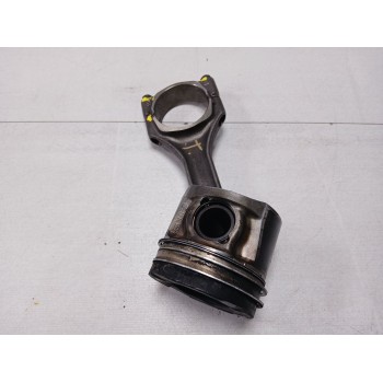 Recambio de piston para opel mokka excellence referencia OEM IAM 0687776302  
