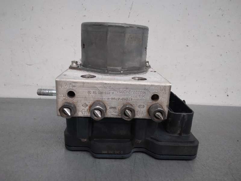 Recambio de abs para smart forfour basis (52kw) (453.042) referencia OEM IAM A4539005902 476604794R 