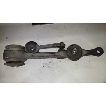 BRAZO SUSPENSION INFERIOR DELANTERO DERECHO 