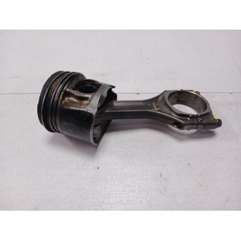 Recambio de piston para opel mokka excellence referencia OEM IAM 0687776302  