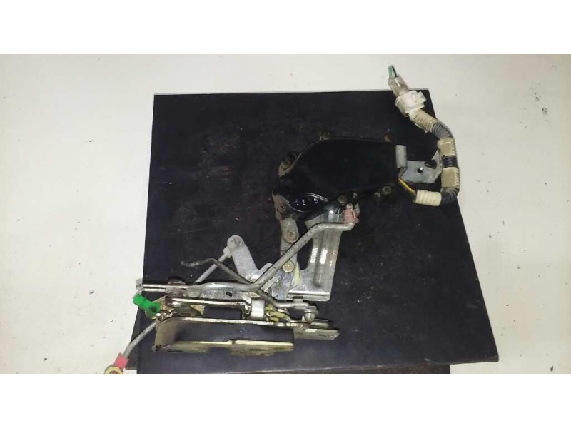 Recambio de cerradura puerta delantera derecha para daihatsu feroza 1.6 16v referencia OEM IAM   