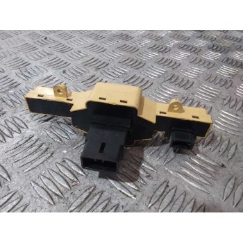 Recambio de interruptor para kia carens (un) 2.0 crdi referencia OEM IAM 937901D0002  