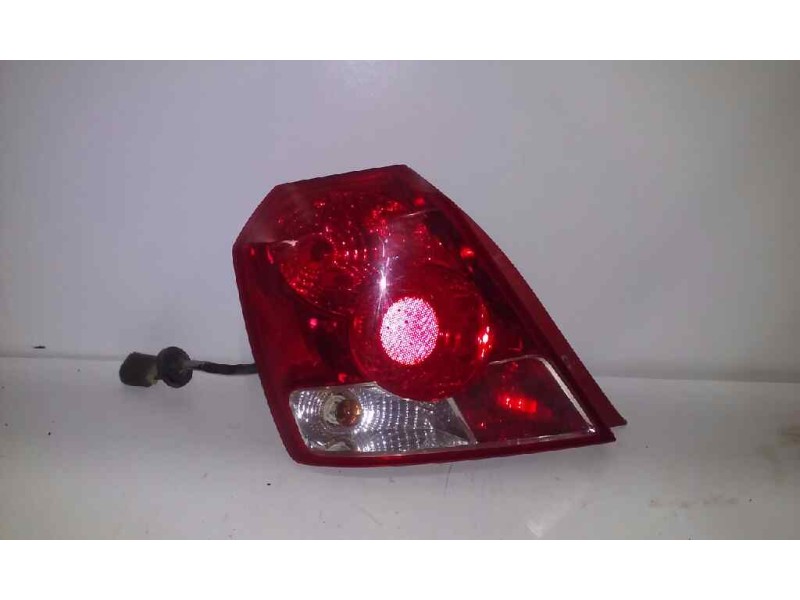 Recambio de piloto trasero izquierdo para daewoo kalos 1.4 cat referencia OEM IAM   5P