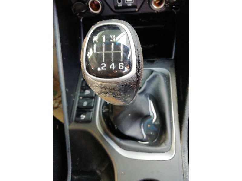 Recambio de palanca cambio para hyundai tucson 25 aniversario 4x2 referencia OEM IAM  6 VELOCIDADES 