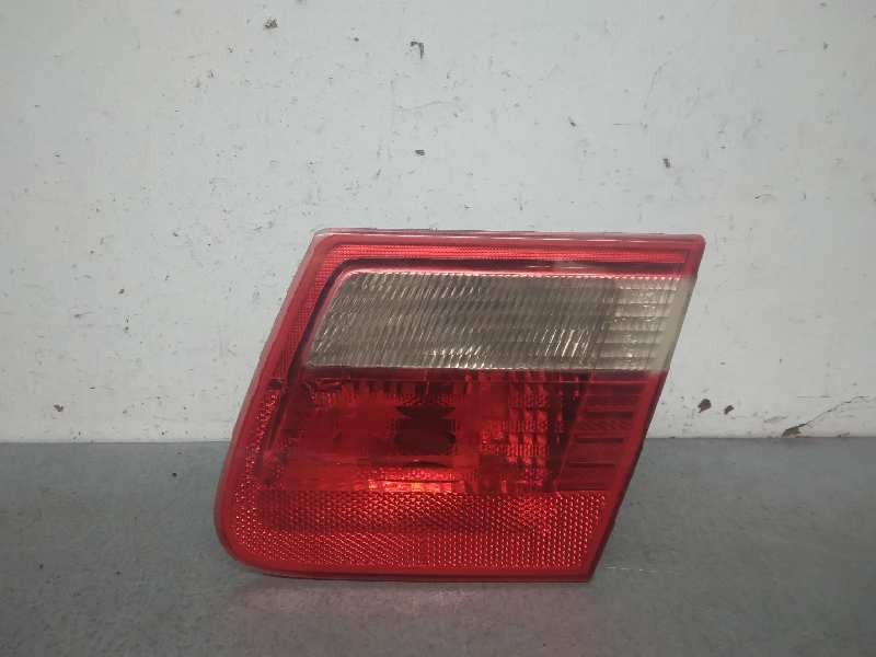 Recambio de piloto trasero derecho interior para bmw serie 3 touring (e46) 320d referencia OEM IAM 8368760 63218368760 