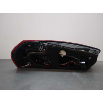 PILOTO TRASERO DERECHO 21023302R 9814757180 