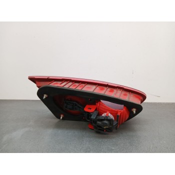 Recambio de piloto trasero derecho interior para seat leon (1p1) 1.6 referencia OEM IAM 1p0945094f 89320301 segunda serie