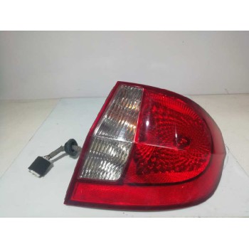 PILOTO TRASERO DERECHO 924021C5XX 924021C5XX 2º