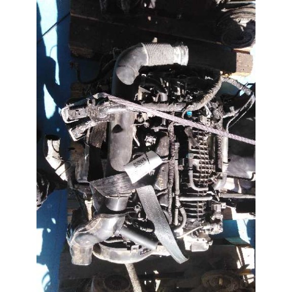Recambio de motor completo para volvo v40 kinetic referencia OEM IAM D4204T9 PARA REPARAR 