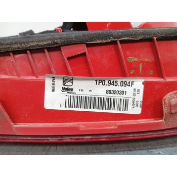 Recambio de piloto trasero derecho interior para seat leon (1p1) 1.6 referencia OEM IAM 1p0945094f 89320301 segunda serie