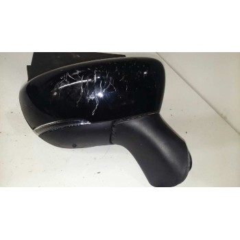 RETROVISOR DERECHO ELECTRICO