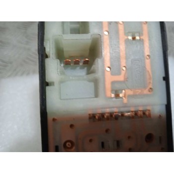 Recambio de mando elevalunas delantero izquierdo para subaru impreza g12 classic referencia OEM IAM 83071FG030  4 TECLAS