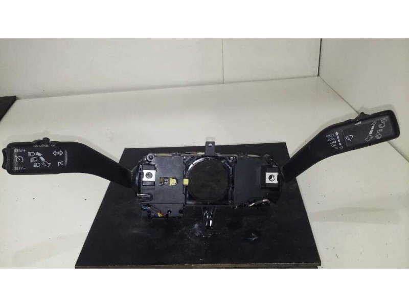 Recambio de mando multifuncion para seat toledo (kg3) reference referencia OEM IAM 6RA953501T  