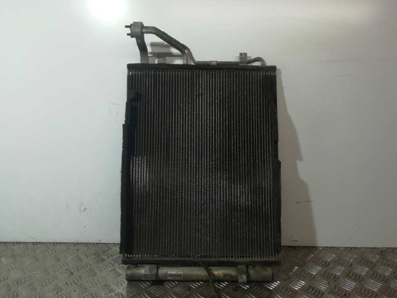 Recambio de condensador / radiador aire acondicionado para hyundai i30 1.6 crdi cat referencia OEM IAM   