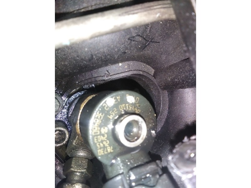 Recambio de inyector para citroën c4 grand picasso avatar referencia OEM IAM 0445110259  