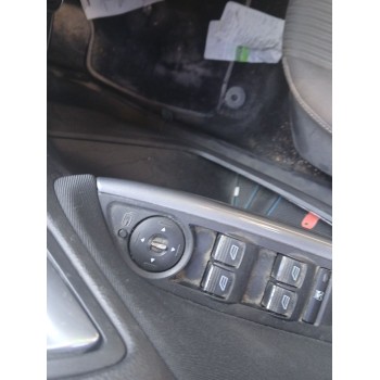 Recambio de retrovisor izquierdo para ford focus iii sedán 1.6 tdci referencia OEM IAM E9024550  