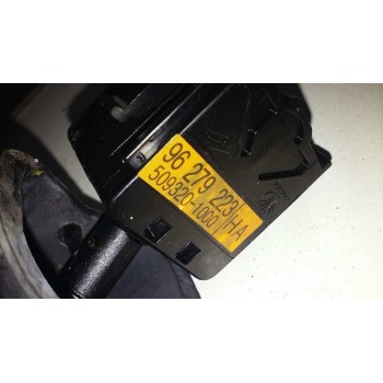 Recambio de mando luces para chevrolet tacuma se referencia OEM IAM 96279223HA  