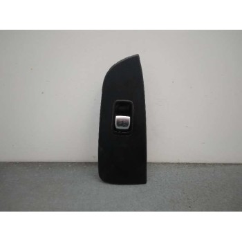 MANDO ELEVALUNAS DELANTERO DERECHO A2229052203 