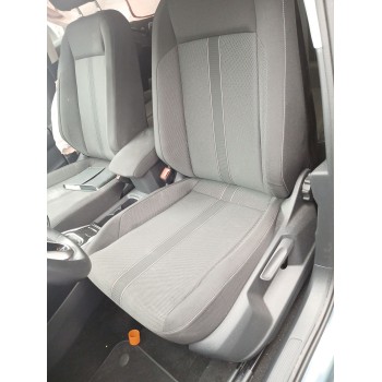 ASIENTO DELANTERO IZQUIERDO 