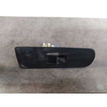 MANDO ELEVALUNAS DELANTERO DERECHO 