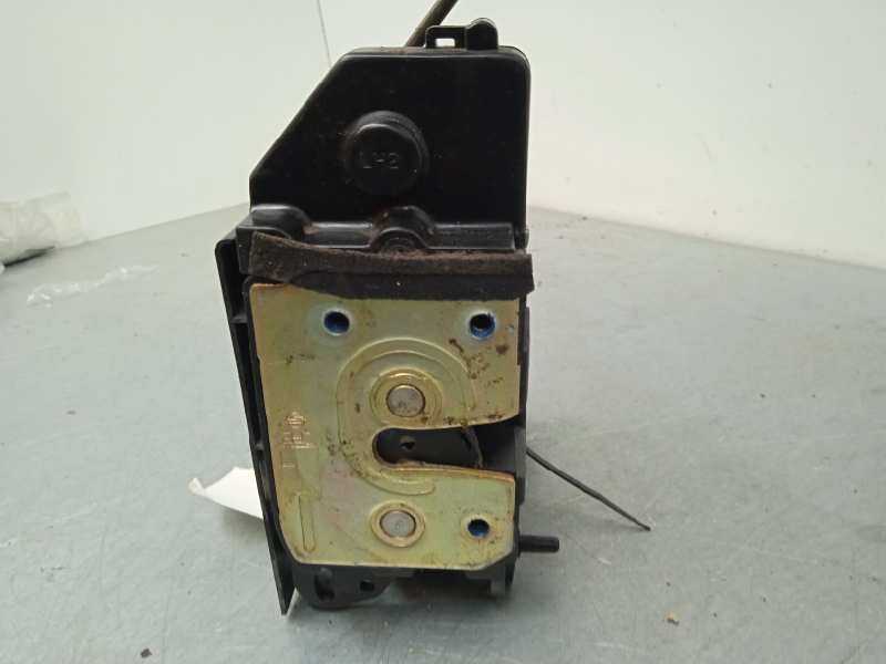 Recambio de cerradura puerta trasera izquierda para ssangyong kyron 2.0 referencia OEM IAM   5 PINS